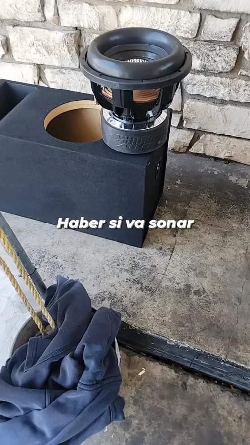 Speaker and amp install - L&L PRO AUDIO in Santa Ana, CA